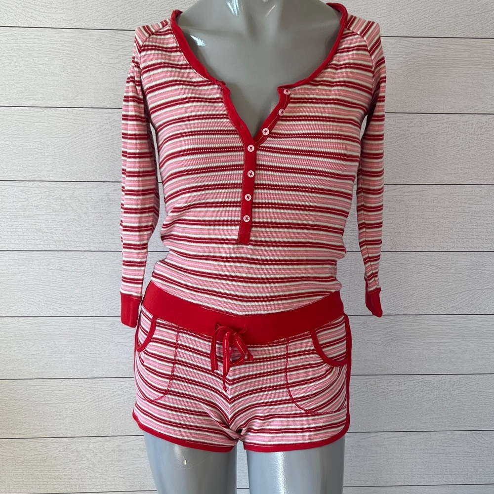 VS romper XS